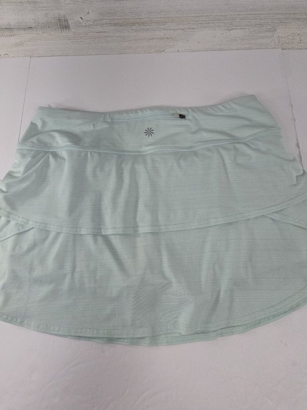 ATHLETA Space Dye Swagger Skort WOMEN'S SIZE LARGE DRAWSTRING POLYESTER SPANDEX.